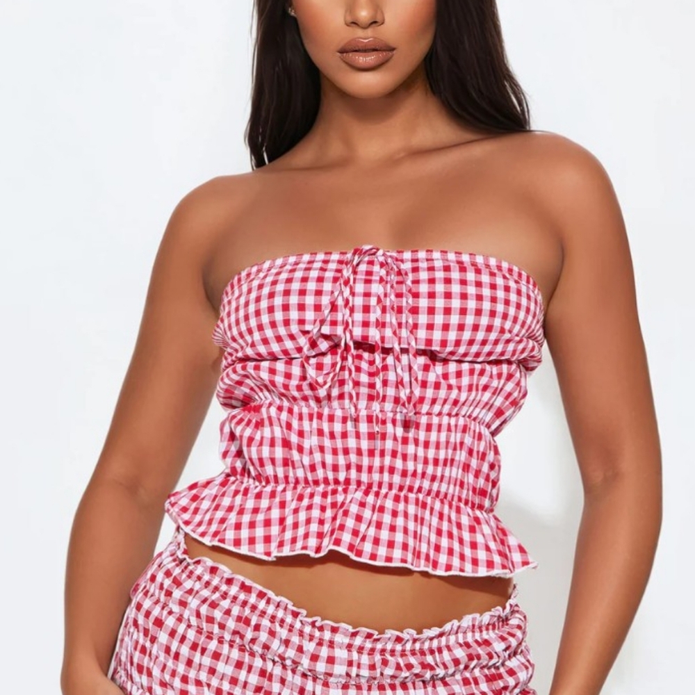 Gingham stretchy top